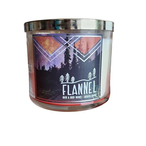*NEW* Exclusive Bath & Body Works 3 Wick Candle Scent FLANNEL, 14.5 OZ - Picture 1 of 2